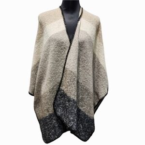 VINCE CAMUTO Women's Super Soft Neutral Block Cape Poncho Shawl (OS)